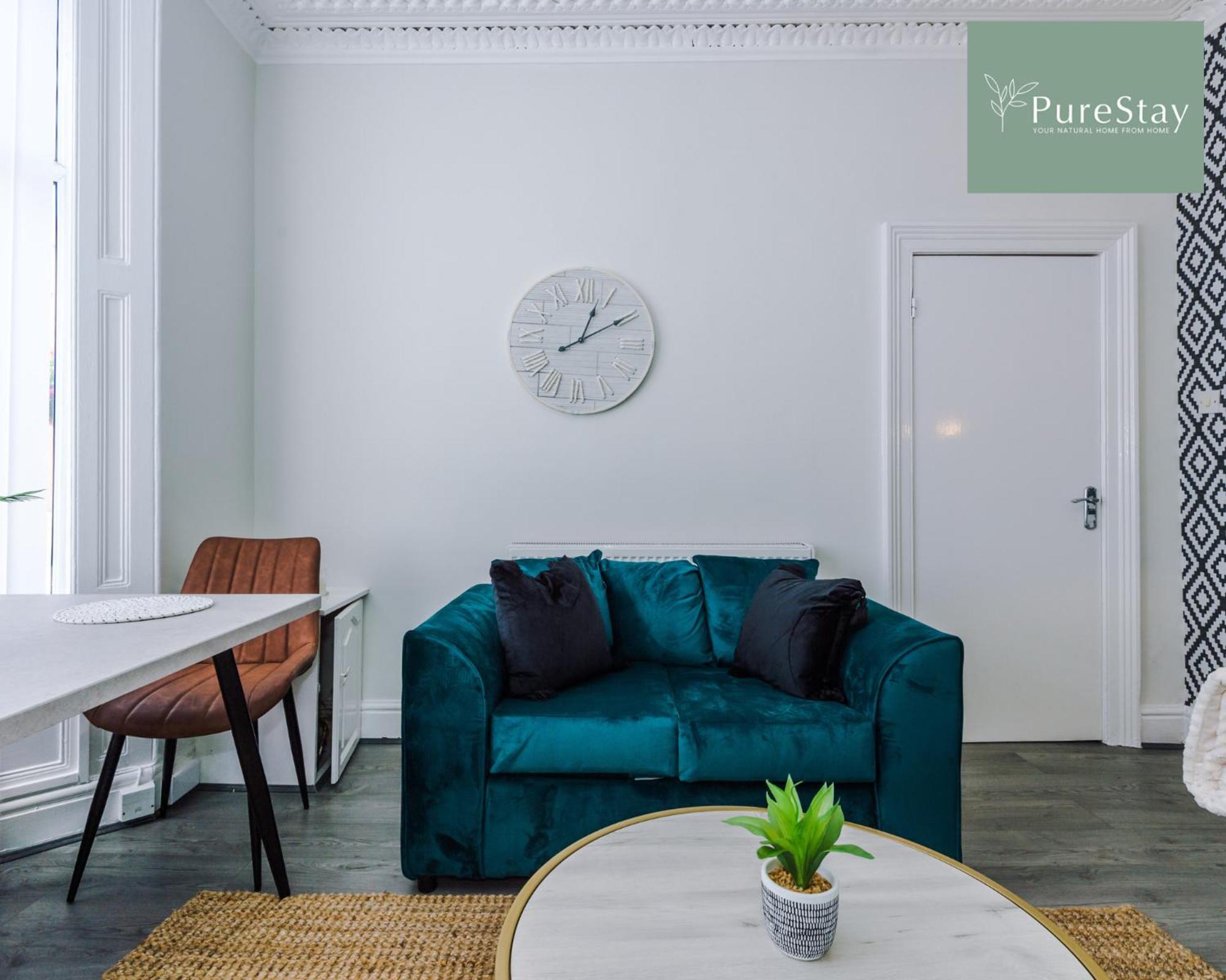Perfect Contractor House In Liverpool With 7 Beds By Purestay - 7 Night Min Екстер'єр фото
